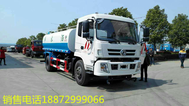 東風(fēng)15噸灑水車(chē) 東風(fēng)15噸灑水車(chē)