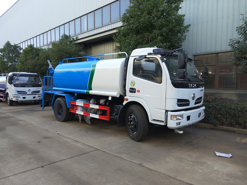 東風(fēng)多利卡D7灑水車-程力灑水車多少錢-東風(fēng)灑水車廠家價(jià)格報(bào)價(jià) 東風(fēng)多利卡D7灑水車-程力灑水車多少錢-東風(fēng)灑水車廠家價(jià)格報(bào)價(jià)