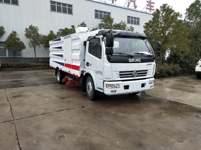 8噸掃路車價格經(jīng)銷點-洗掃車廠家直銷 8噸掃路車價格經(jīng)銷點-洗掃車廠家直銷