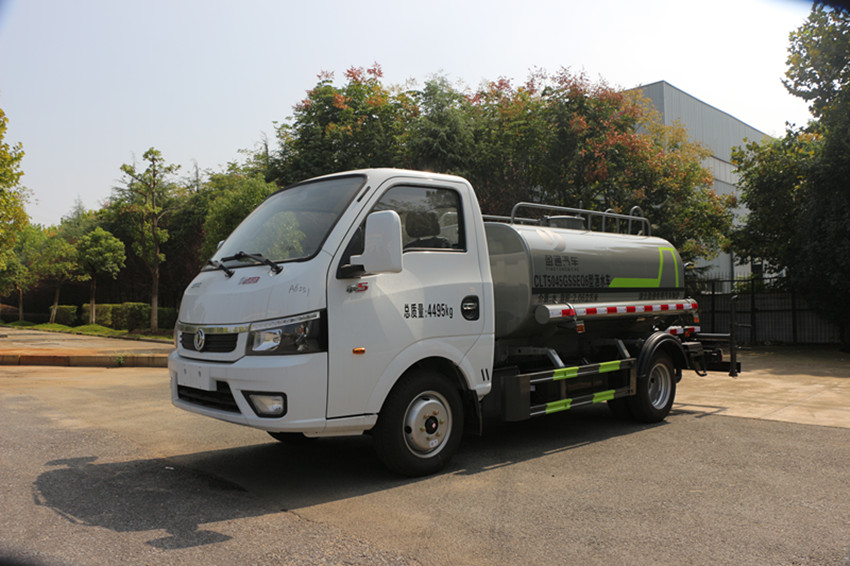 東風(fēng)小型灑水車哪里買-東風(fēng)小型灑水車廠家直銷-湖北程力 東風(fēng)小型灑水車哪里買-東風(fēng)小型灑水車廠家直銷-湖北程力