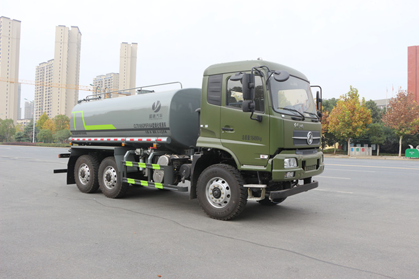 東風(fēng)灑水車 東風(fēng)灑水車