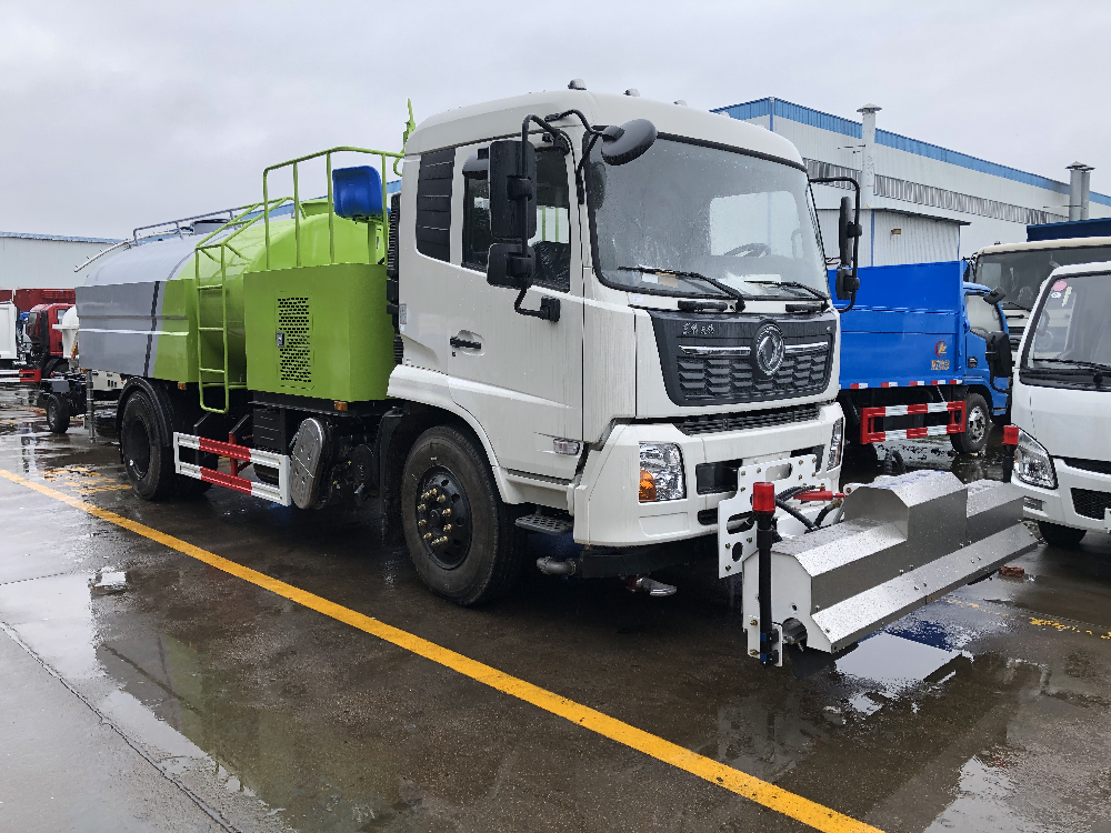東風(fēng)天錦路面清洗灑水車(chē) -10方路面清洗灑水車(chē)廠家價(jià)格報(bào)價(jià)-湖北程力 東風(fēng)天錦路面清洗灑水車(chē) -10方路面清洗灑水車(chē)廠家價(jià)格報(bào)價(jià)-湖北程力